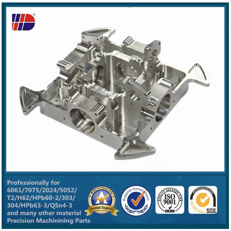 OEM персонализирани прецизни CNC обработващи части CNC машинни части за мотоциклети